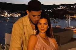 足彩足球-德文布克警告霍华德：离詹娜远点，不要糟蹋她