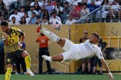 姆(mǔ)巴佩为何坚持选择皇马10号球衣？