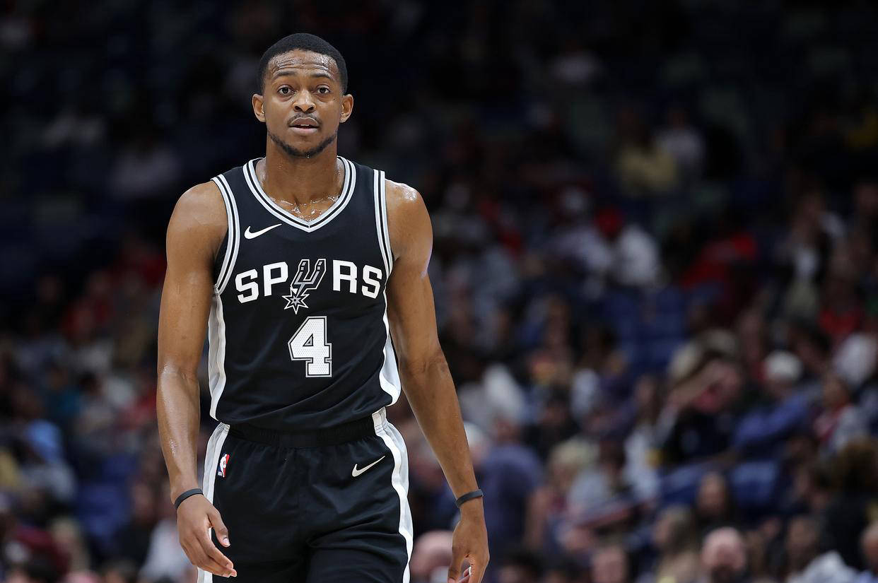 马刺引入德阿隆・福克斯,与文班亚马换巴恩斯,组成强大前场