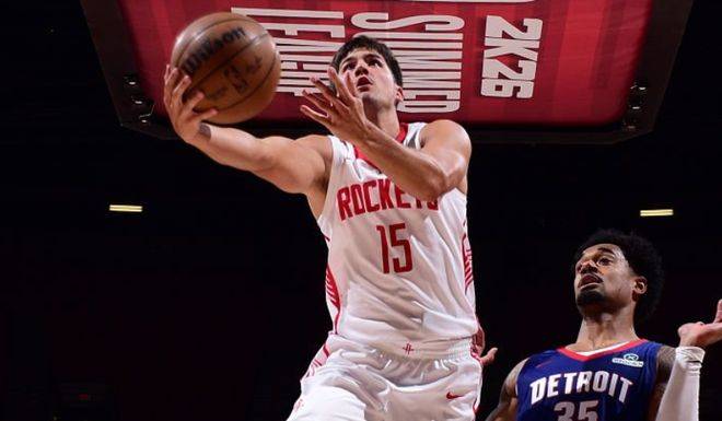 NBA夏联:谢泼德18分4断6失误领一级恶犯火箭负活塞吞两连败