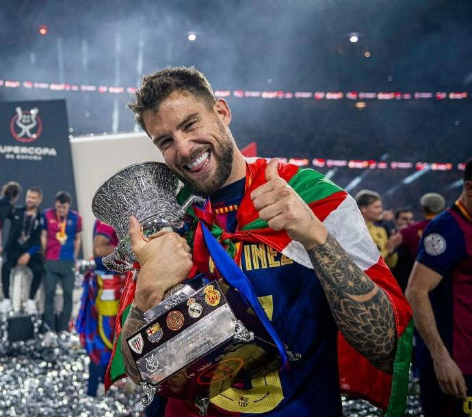 巴萨主力中卫免费转会!记者批评巴萨操作荒谬