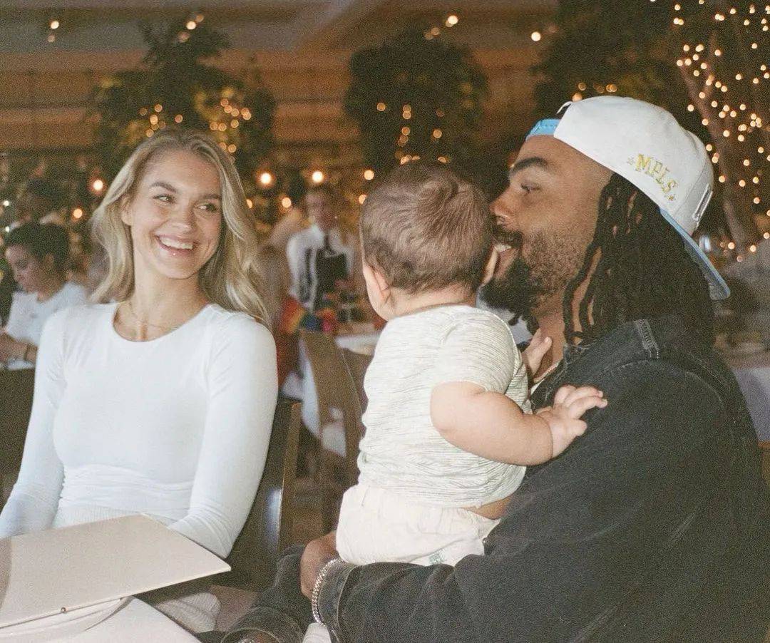 拉塞尔出轨贾-莫兰特...