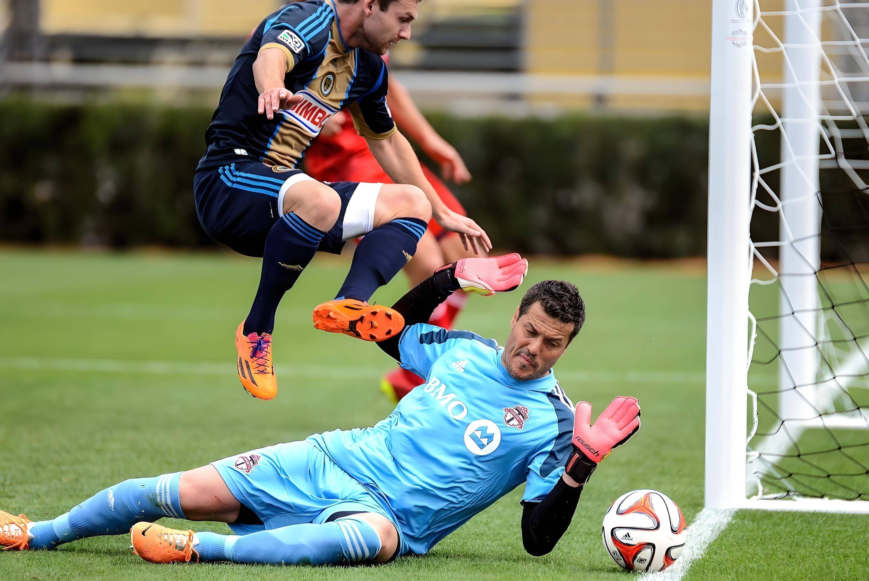 阿尔特塔控球体系驱动阿森纳夺冠野心:战术革新与阵容升级的双重突破