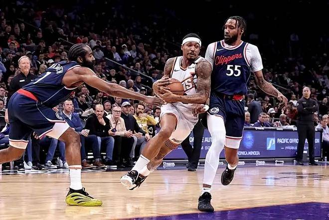 尘埃落定,比尔与太阳达成买断协议,哈登运作后比尔将加盟快船