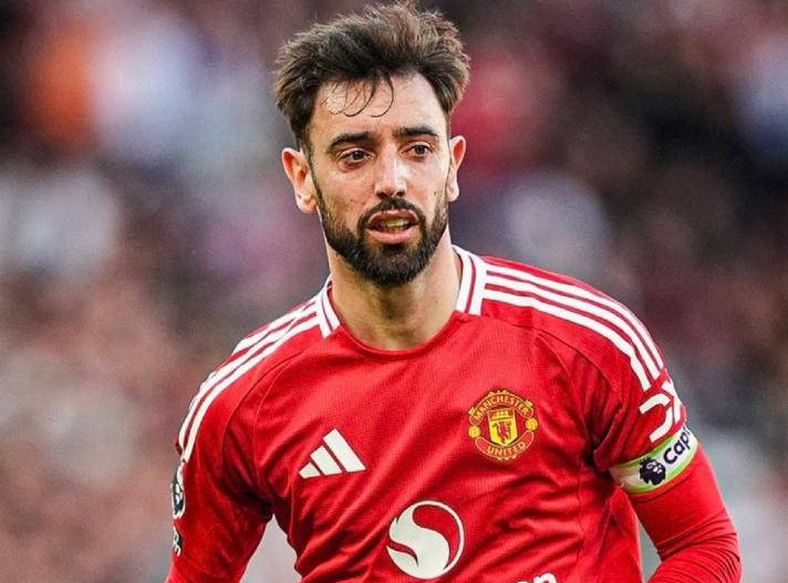 英超前瞻：曼联重塑锋线，阿莫林需加强中场以争夺欧冠资格