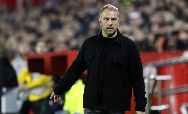 巴萨紧急应对!弗里克取消友谊赛全力备战