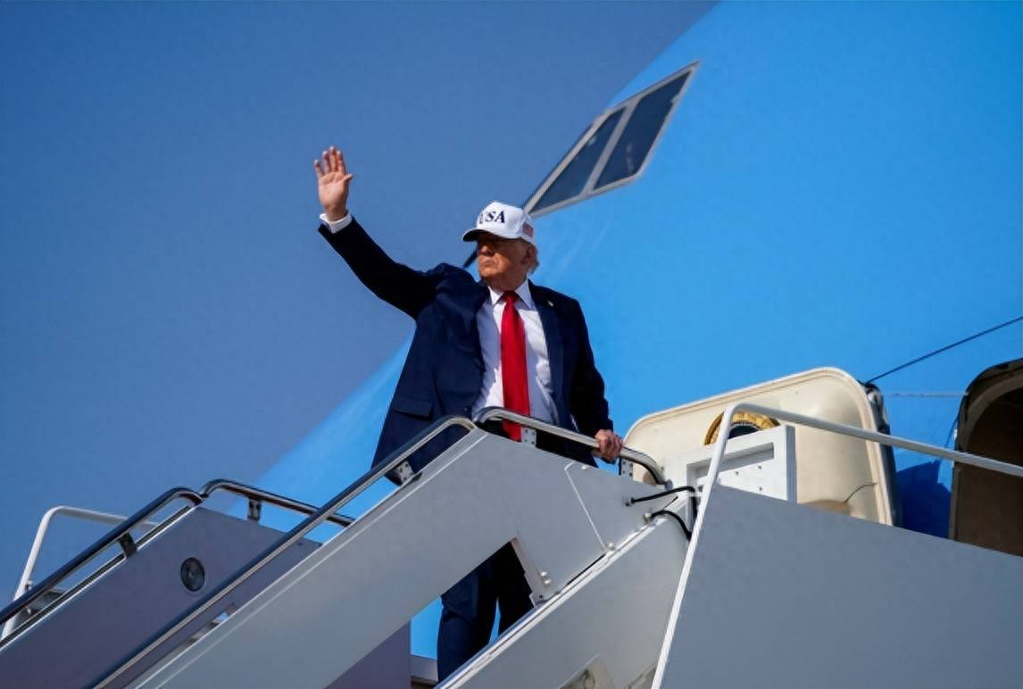 特朗普亚洲之行即将启程,美媒突然爆料:总统准备对中国启动调查