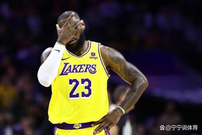 詹姆斯向湖人索要1.09亿续约合同！还要添加霸王条款，否则就离队