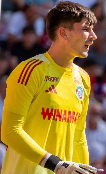 切尔西转会动态：门将的潜在离队引发关注